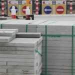 Bloki betonowe ? zastosowanie w budownictwie przemysłowym i drogowym